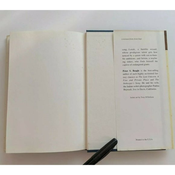 GIANT BONES 6 stories set in world of Innkeeper's Song PETER BEAGLE Rare HC GUC - Picture 7 of 12